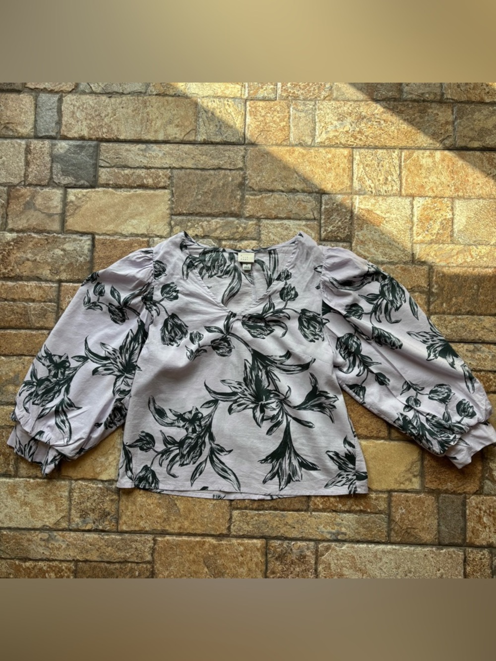 a new day Lavender Floral V-Neck Puff Sleeve Blouse